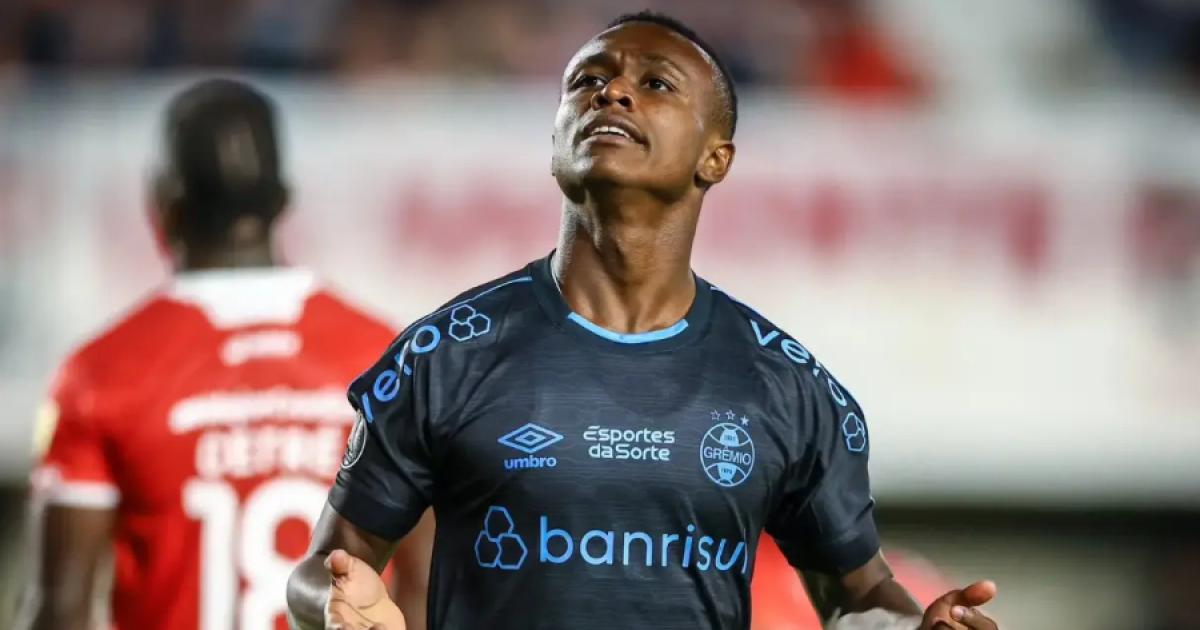 Gremio derrotó por la mínima diferencia a Estudiantes de La Plata por la Libertadores