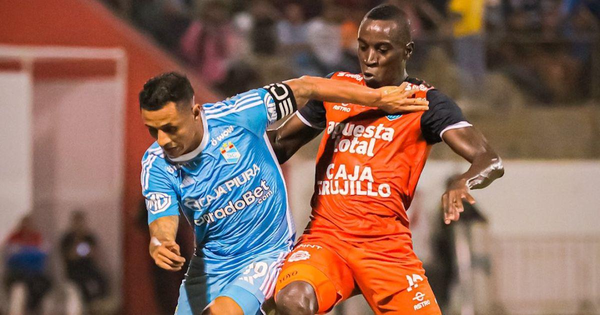(VIDEO | FOTOS) Vallejo le dio vuelta a Cristal y dejó como líder a la 'U'