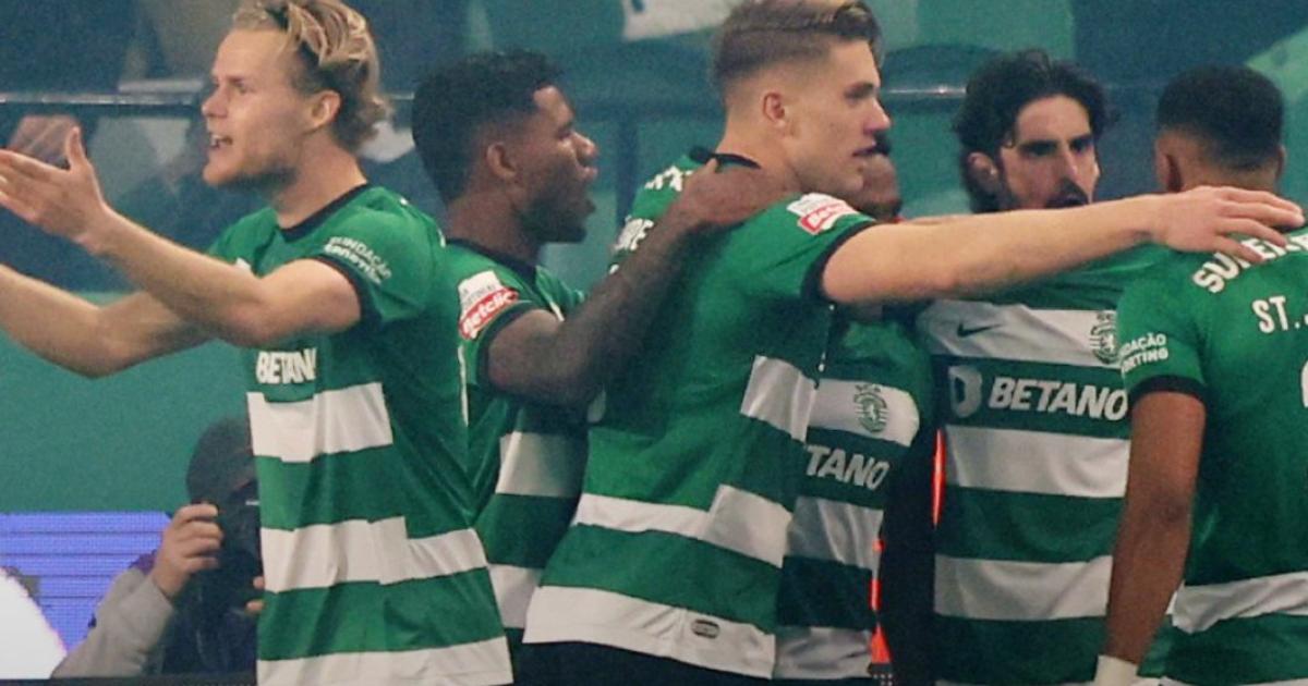 (VIDEO) Sporting venció al Benfica y se encaminó al título en Portugal