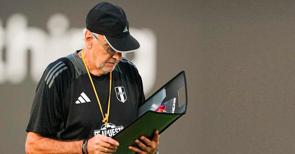 Fossati: "Si Dios quiere, contaremos con la totalidad de los jugadores hasta mediados de julio