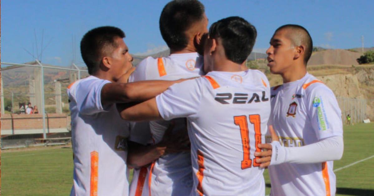  (VIDEO) Ayacucho FC goleó en casa al 'Muni
