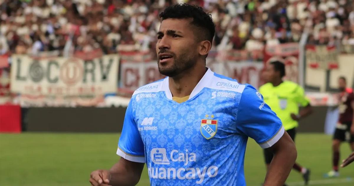 Rojas: “El objetivo era estar invictos aquí de local y más con el puntero”