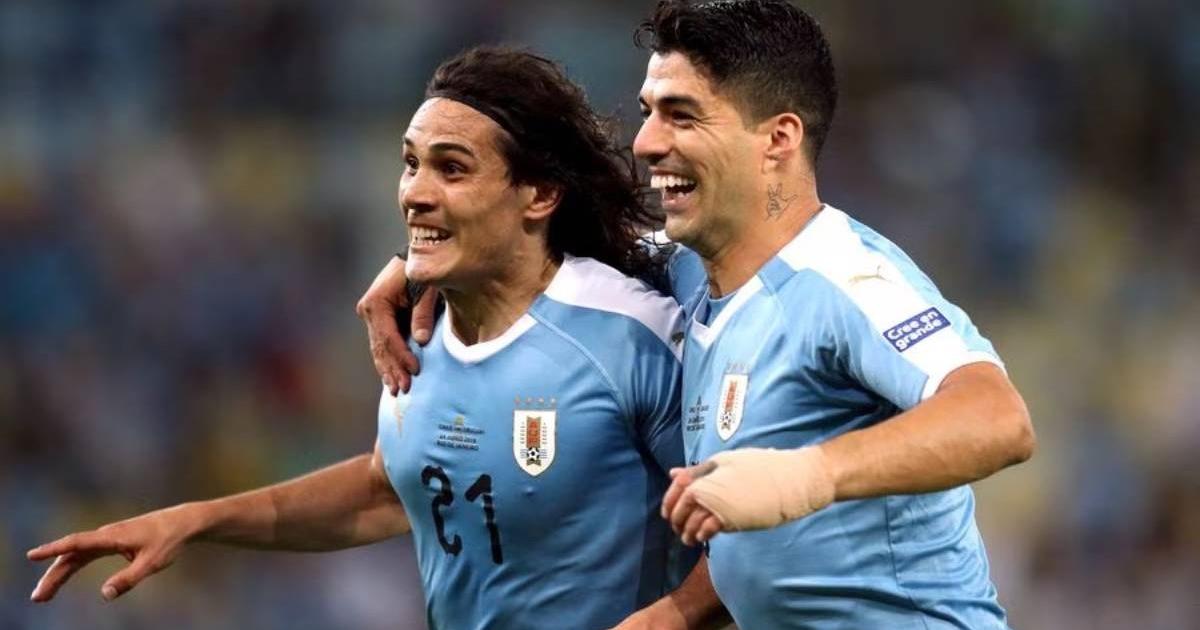 Suárez a Cavani: "Tu nombre va a quedar siempre marcado en la historia de nuestro fútbol y de nuestro país"