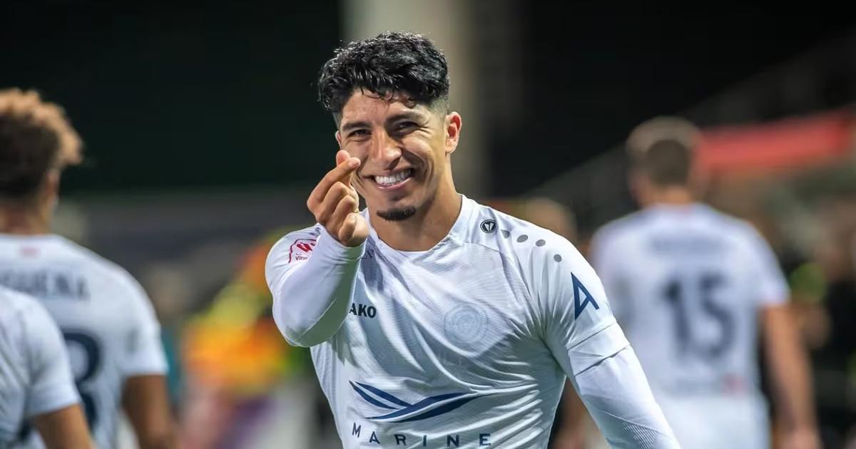 ¡Sigue anotando! Luis Iberico convirtió en empate del Riga FC en amistoso