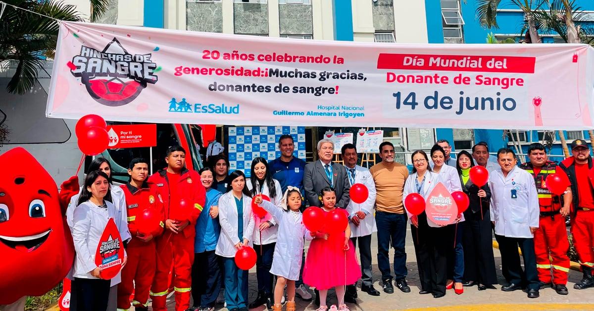 (FOTOS) Alianza Lima se unió a campaña de EsSalud 'Hinchas de Sangre'