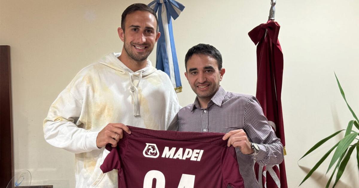 Carlos Izquierdoz regresó a Lanús luego de 10 años
