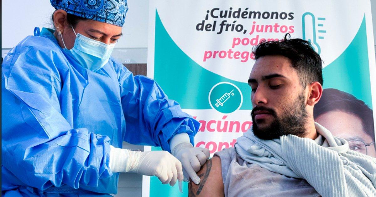 (FOTOS) Alianza Lima se sumó a campaña de vacunación de EsSalud contra la influenza