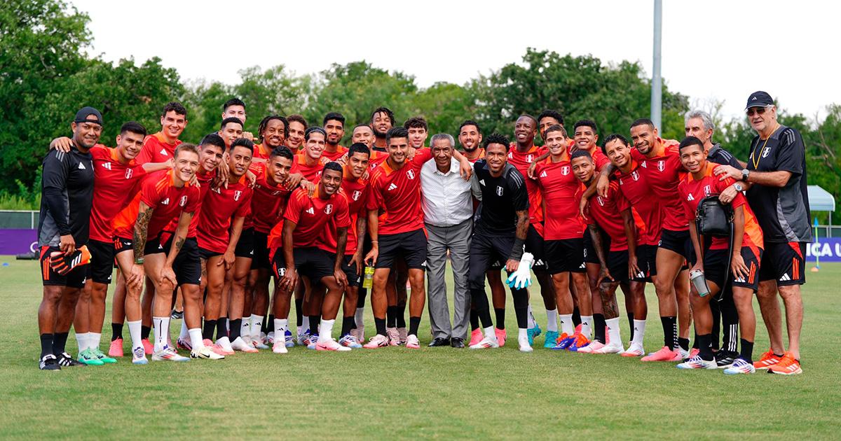 (VIDEO) Julio Meléndez visitó el entrenamiento de la selección peruana en Dallas