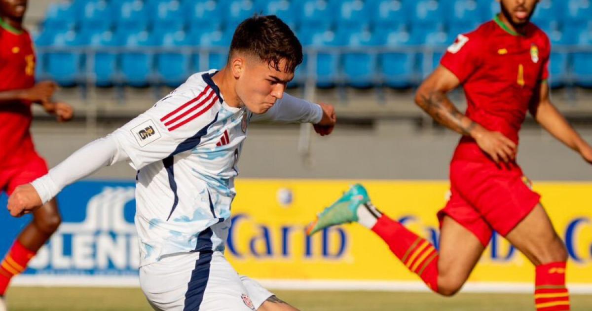Costa Rica derrotó por 3-0 a Granada y es líder del grupo B de las eliminatorias centroamericanas