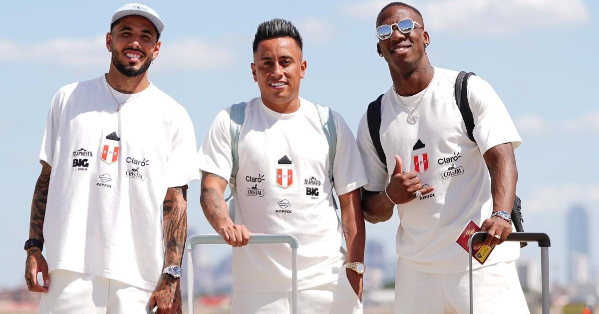 Selección peruana viajó rumbo a Kansas