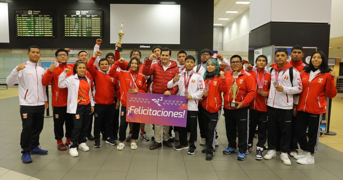 Huarcaya y Franco ganaron medallas en Panamericano de lucha Sub 17