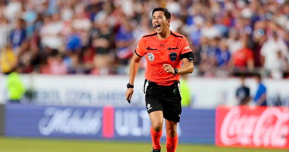 Kevin Ortega fue designado para dirigir el Clásico; conoce cómo le va en Liga1 2024