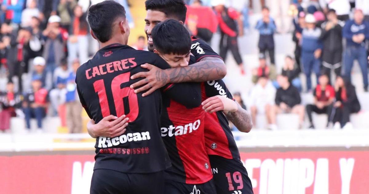 (FOTOS) FBC Melgar vapuleó 5-2 a César Vallejo en Arequipa
