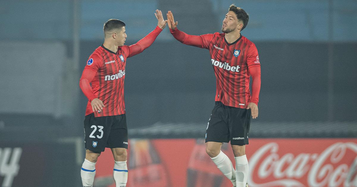 Huachipato ganó en penales en Uruguay y avanzó a octavos de la Sudamericana