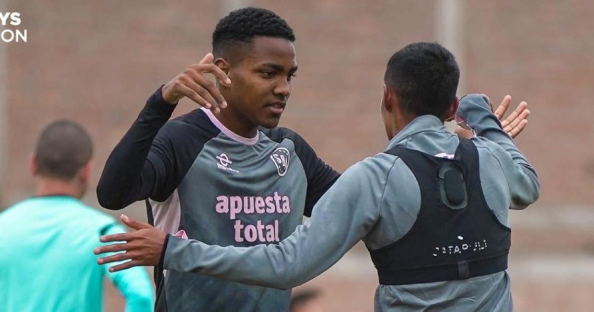 Gilmar Rodríguez: "Quiero ganarme un puesto en la selección, primero sub-20 y poder ser el delantero que necesitan los peruanos”