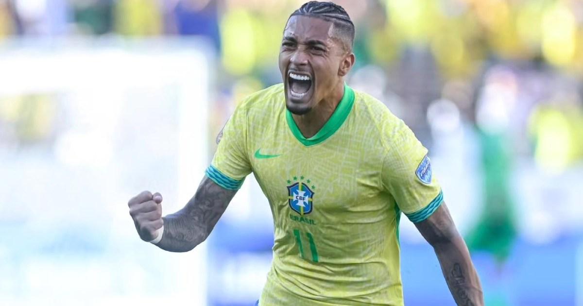 (VIDEO | FOTOS) Colombia se quedó con el grupo tras empatar 1-1 con Brasil
