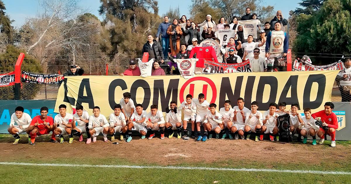 Universitario se proclamó campeón de la Copa de Oro de la Newell’s Cup