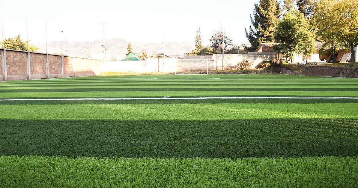 Cienciano presentó nueva cancha sintética en el 'Hotel del Papá'