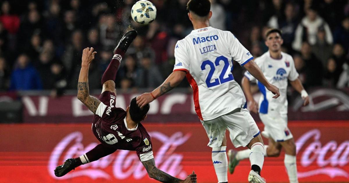 (VIDEO) ¿Directo al Premio Puskas? Mira el golazo de Walter Bou