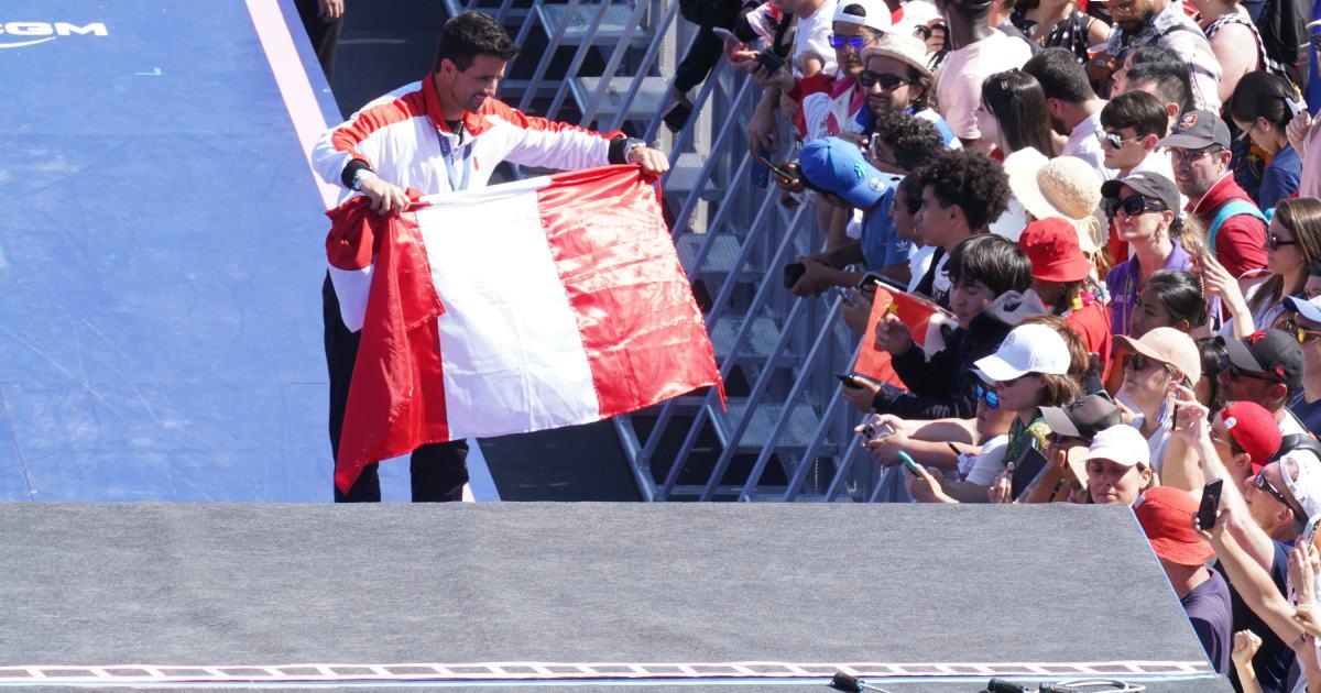 (FOTOS)  Peschiera: "Esta medalla se la dedico a los 34 millones de peruanos"