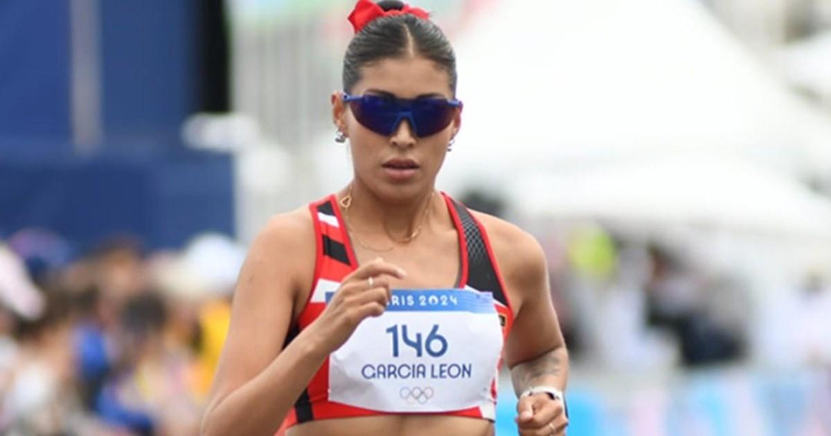 ¡Lo dieron todo! César Rodríguez y Kimberly García quedaron en 4to lugar en la maratón de marcha
