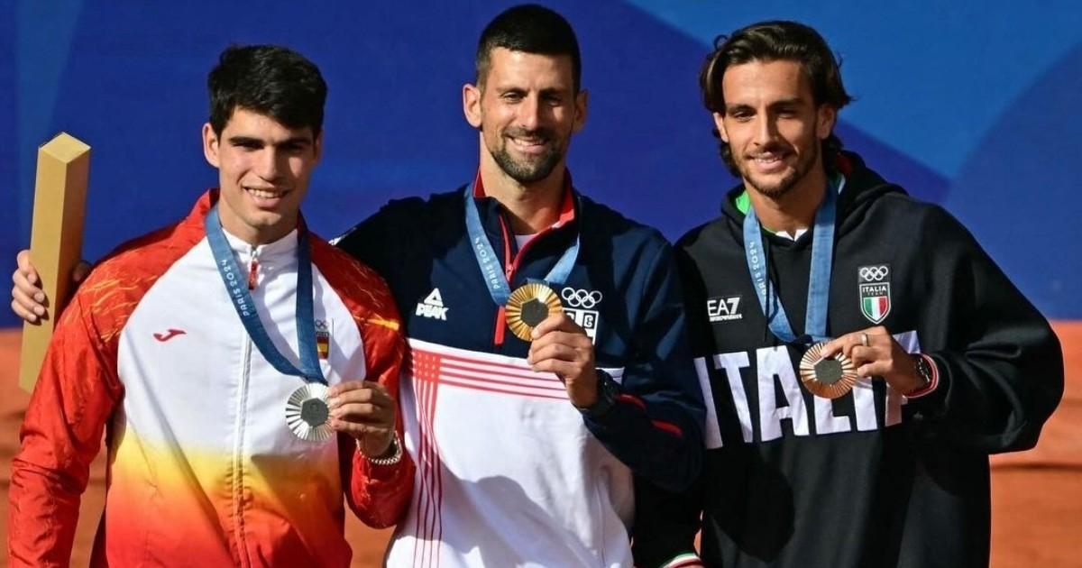 ¡Djokovic se bañó en oro en París 2024!