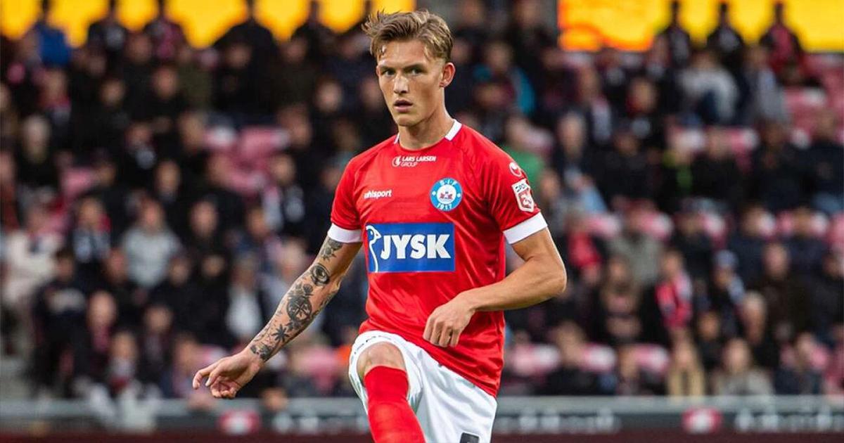 Con asistencia de Sonne,  Silkeborg venció por 3-2 a Viborg por la liga danesa