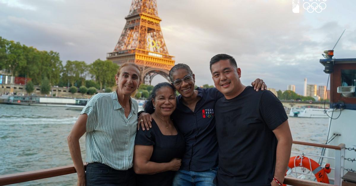 Comité Olímpico Peruano rindió homenajes a Team Perú en París