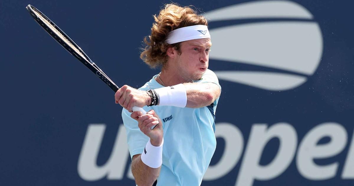Rublev avanzó a tercera ronda del US Open tras sufrido partido