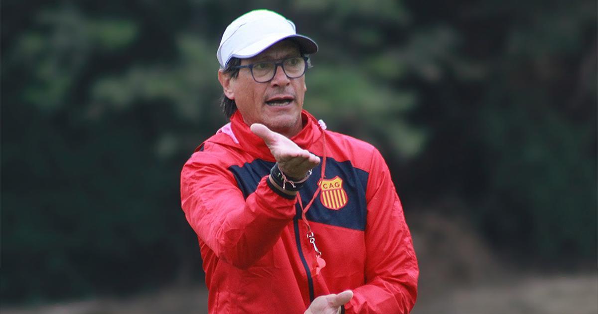 Comizzo: "Pudimos haber ganado el partido con Melgar"