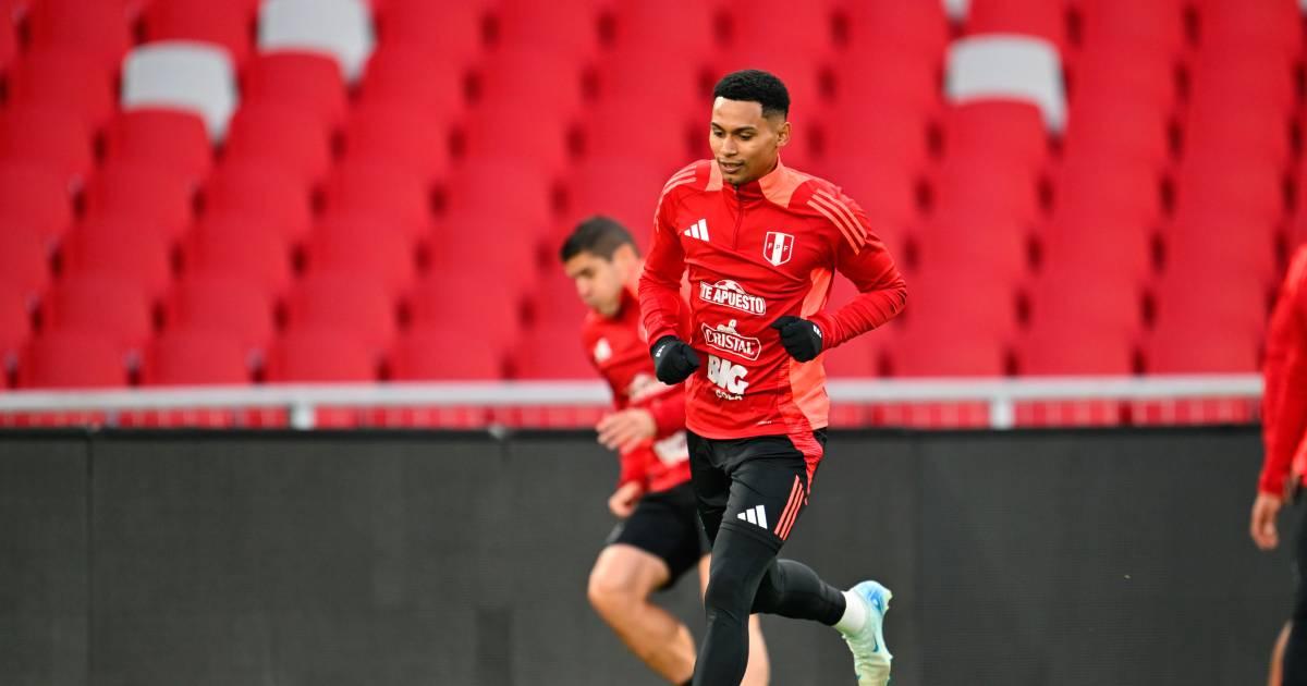 (VIDEO | FOTOS) Perú llegó a Quito y de inmediato reconoció estadio Rodrigo Paz Delgado