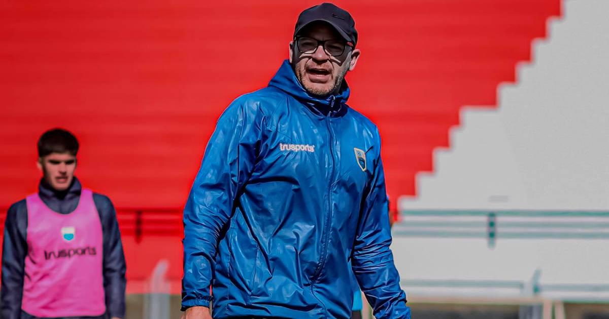 Fernando Nogara no sigue como DT de Llacuabamba