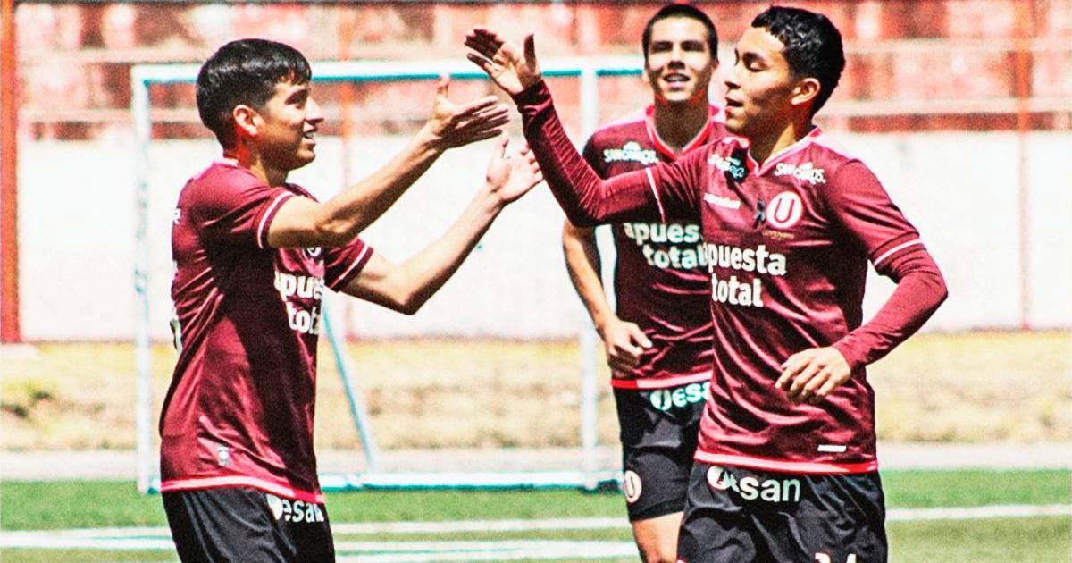 Universitario venció a UTC y aseguró el primer lugar del grupo A en Reservas