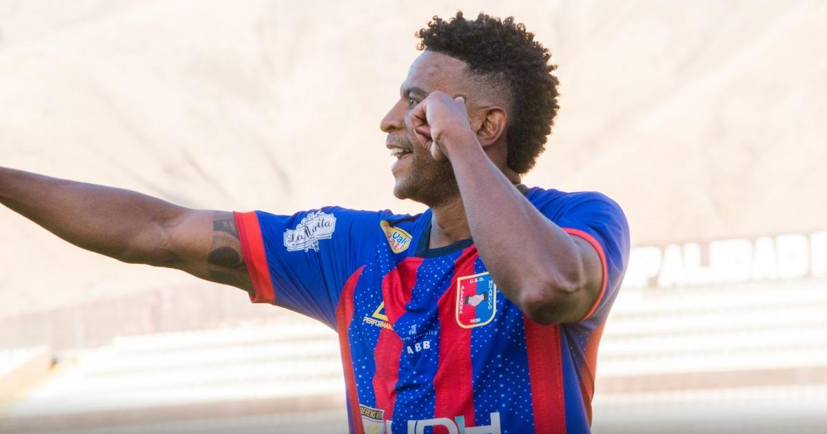 Pajoy: "No sé hasta cuando vaya a jugar, hoy quiero disfrutar el ascenso"