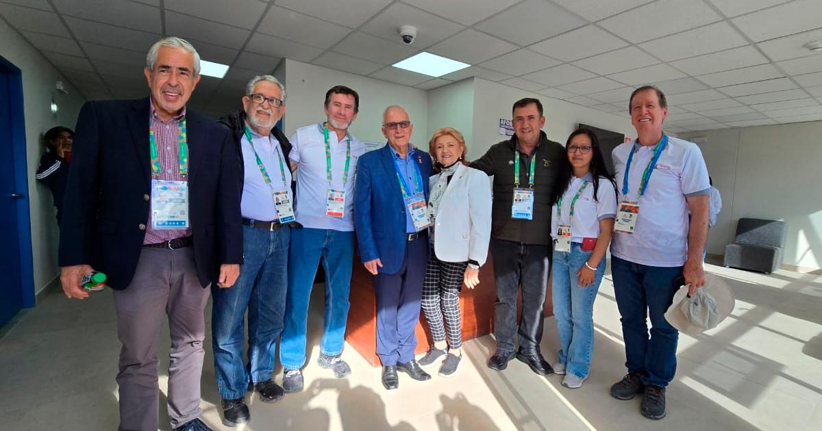 Director de la ODEBO visitó Villa Bolivariana para Ayacucho 2024