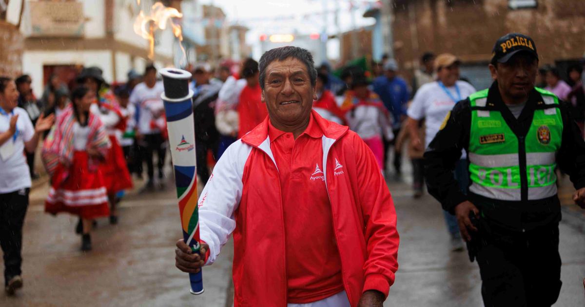 (FOTOS) Ruta de la Antorcha Bolivariana sigue uniendo a Ayacucho