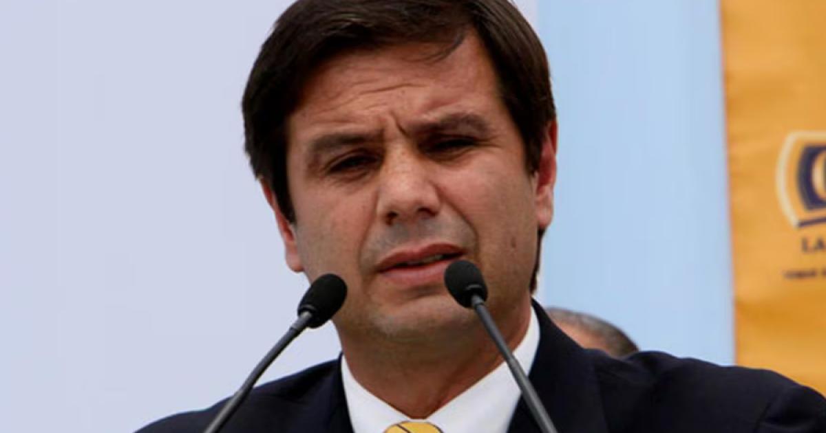 Cantuarias: "Joel Raffo no puede regresar como presidente de Sporting Cristal"