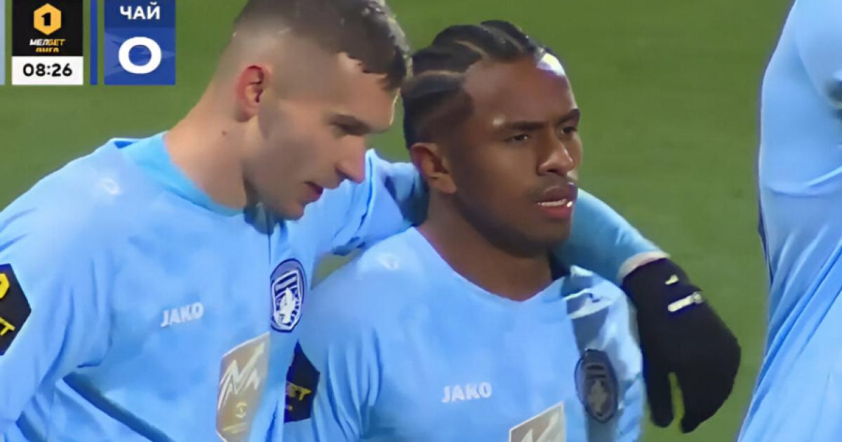 Yordy Reyna anotó un doblete y le dio el triunfo a Rodina Moscú sobre FK Chayka