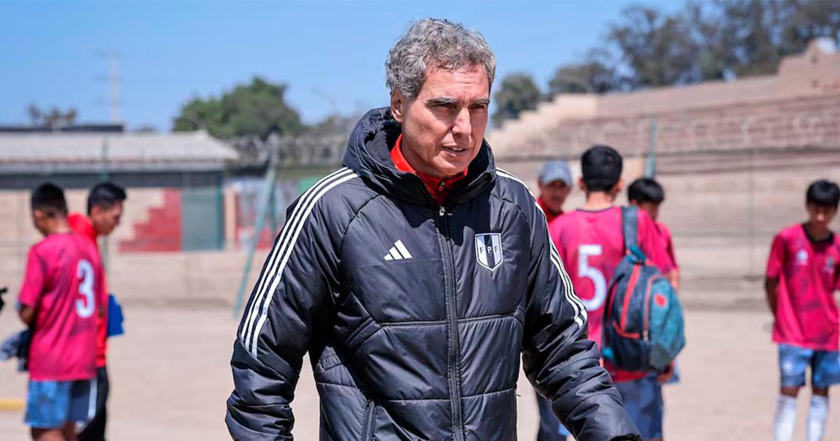 'Chemo' del Solar dejaría FPF por importante proyecto de U. César Vallejo