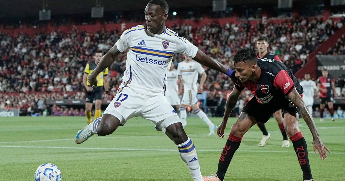 (VIDEO) Con Advíncula, Boca derrotó al Newell's de Soso