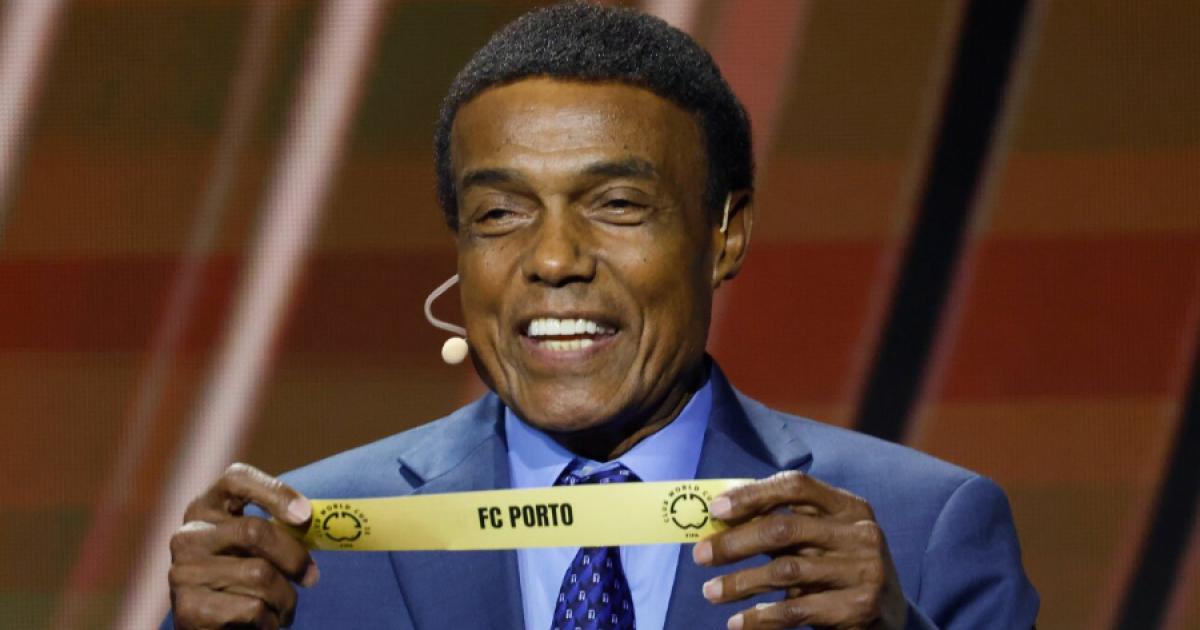 (VIDEO) ¡Orgullo nacional! Teófilo Cubillas participó en el sorteo del Mundial de Clubes