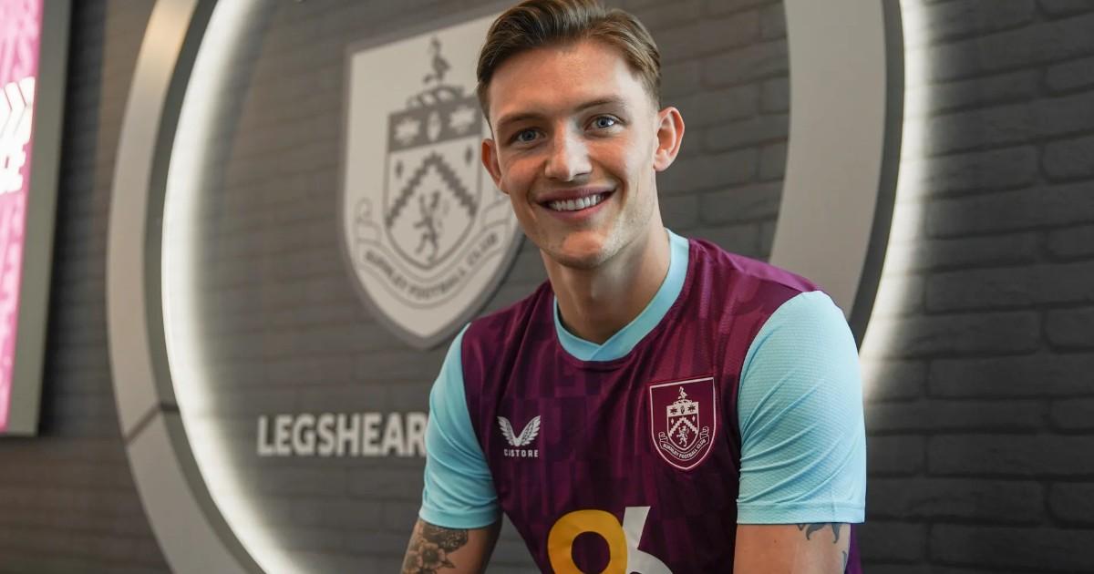(VIDEO) Puso la firma: Sonne es nuevo jugador de Burnley