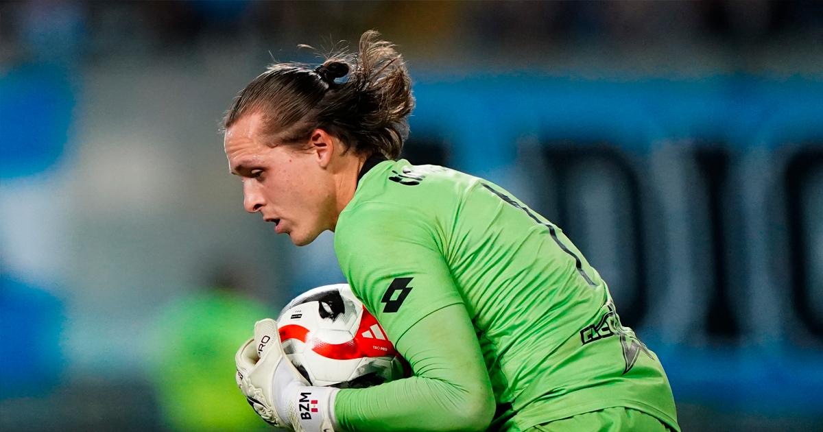 Zubczuk: "No puede ser que futbolistas profesionales estemos sin jugar dos meses"