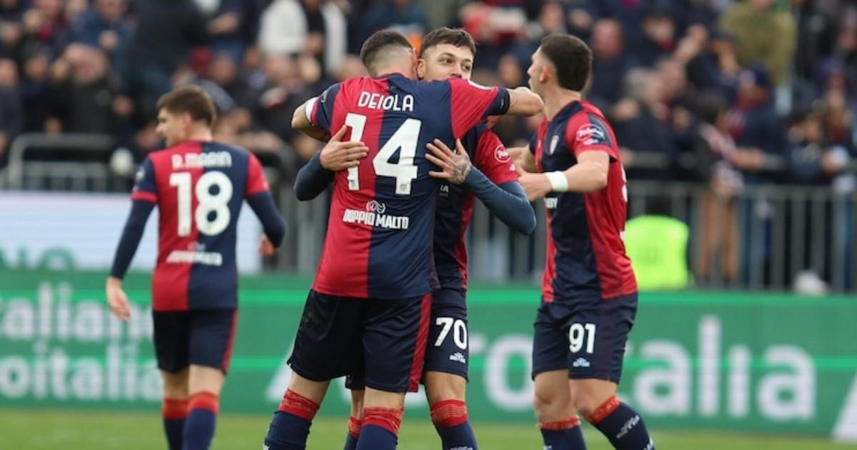 Sin Lapadula, Cagliari goleó por 4-1 al Lecce
