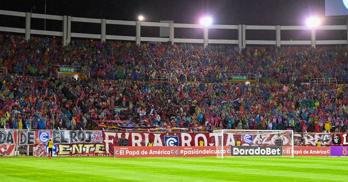 Cienciano presentó a su plantel en 'La Noche del Rojo Imperial'