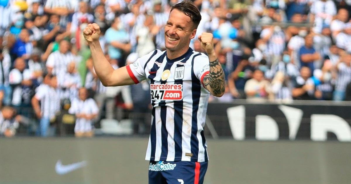   (VIDEO) ¡Pegó la vuelta! Lavandeira fichó por Alianza Lima