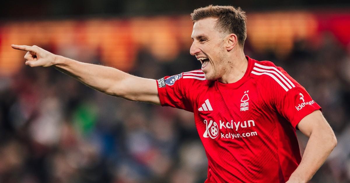 Nottinham Forest ganó y se mantiene tercero en la Premier League