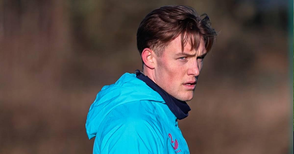 (FOTOS) Oliver Sonne tuvo su primer entrenamiento en Burnley