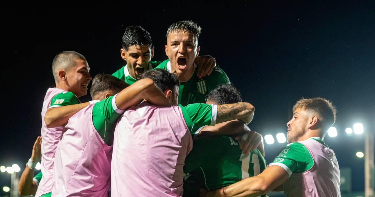 Romero se quedó en el banco en triunfo de Banfield sobre Newell's