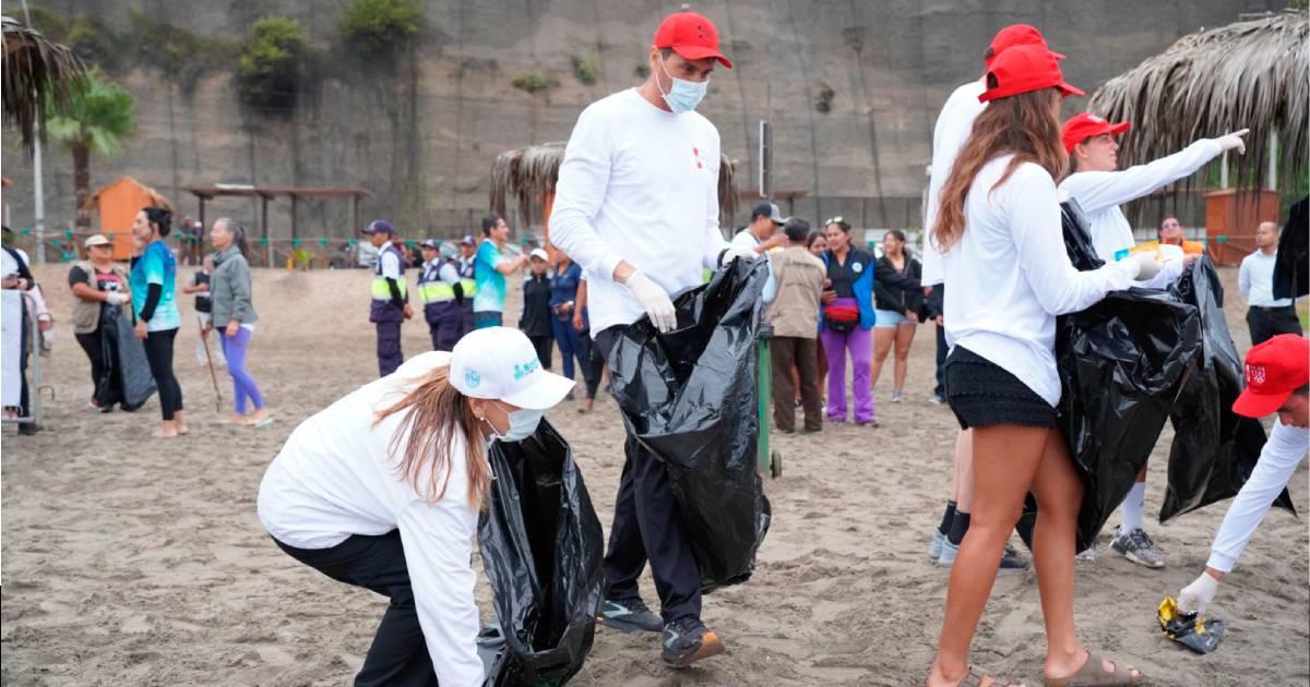 (FOTOS) COP realizó jornada de trabajo para evitar la contaminación en los mares